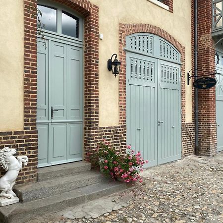 La Maison Du Cavalier, Chateau De Lavenue Pierrefitte-en-Auge Екстериор снимка