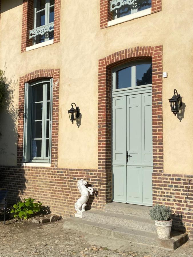 La Maison Du Cavalier, Chateau De Lavenue Pierrefitte-en-Auge Екстериор снимка